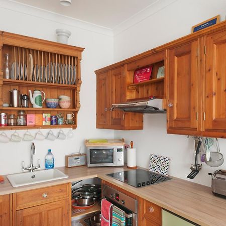 Cozy With Character Vibrant Cottage Style Flat At Leith Links Park Эдинбург Экстерьер фото